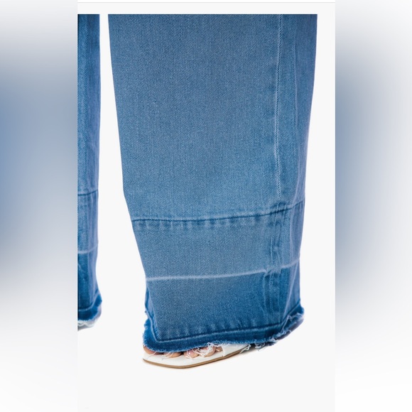 JUICY COUTURE DENIM WIDE LEG OVERALL WITH RELEASE HEM in Medium Wash XXL - Picture 11 of 11